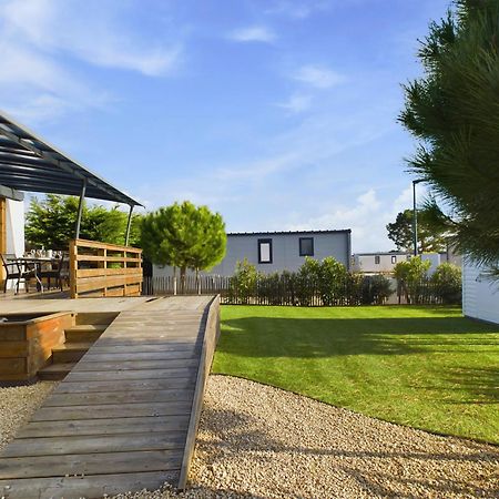 Beau Chalet Pour 4 Pers - Acces Piscine Chauffee Brétignolles-sur-Mer Eksteriør billede