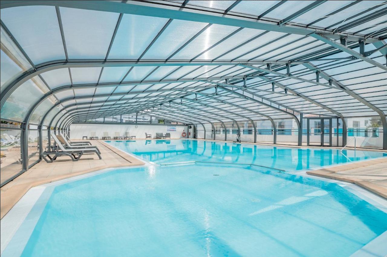 Beau Chalet Pour 4 Pers - Acces Piscine Chauffee Brétignolles-sur-Mer Eksteriør billede